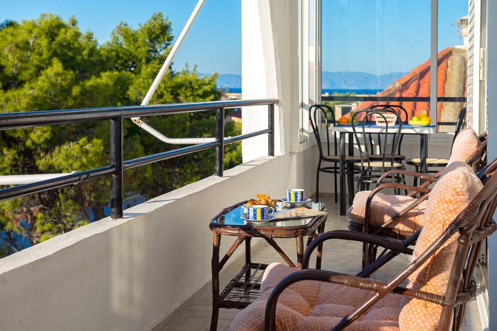 Apartment Dream Holidays เอียลิซอส ภายนอก รูปภาพ